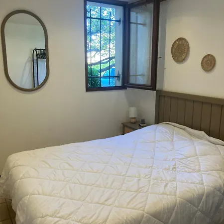 Climatisee 6 Personnes Avec Parking Villa Vias