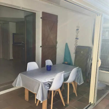 Climatisee 6 Personnes Avec Parking Villa Vias