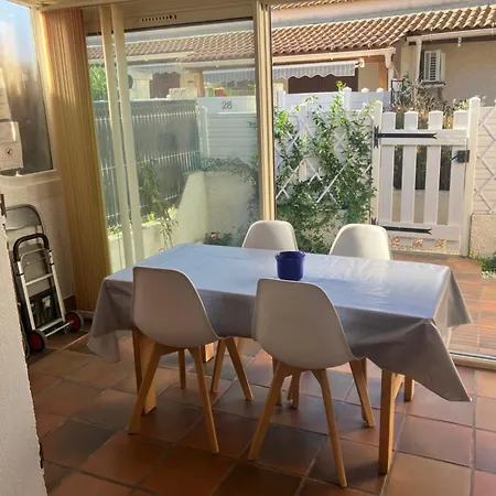 Climatisee 6 Personnes Avec Parking Villa *
